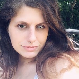 Meet your Posher, Ginny